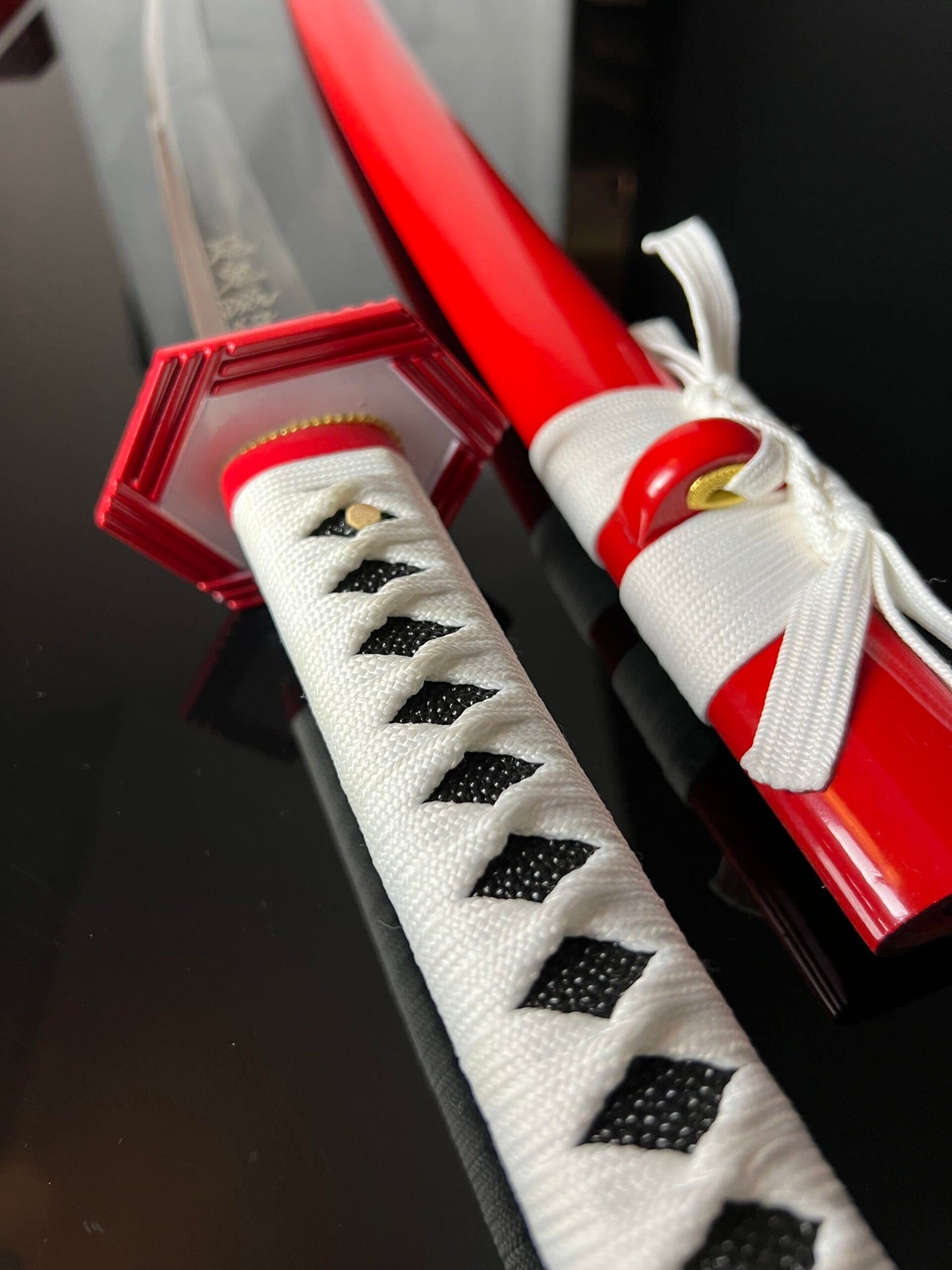 Spada Katana di Giyu Tomioka